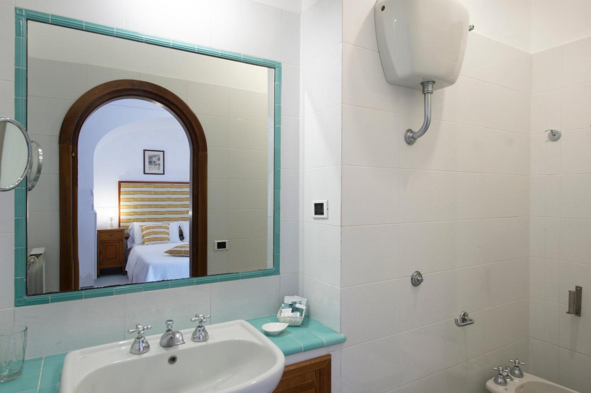Maresca Hotel Praiano Room photo