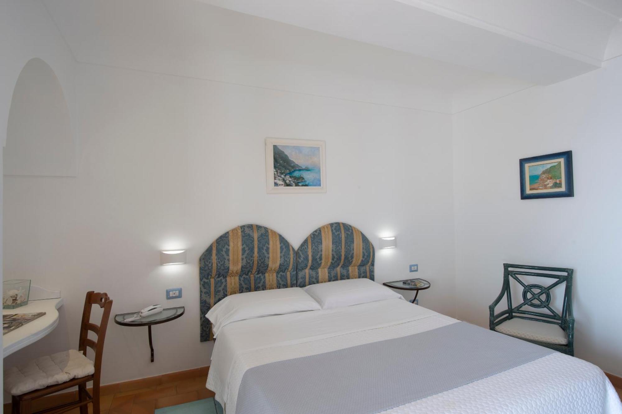 Maresca Hotel Praiano Room photo